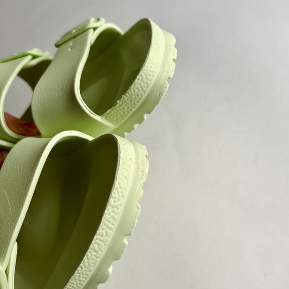 Birkenstock Arizona Eva Light Green Vinyl Slide Sandals size EUR 39, US 8.5 - Picture 10 of 13